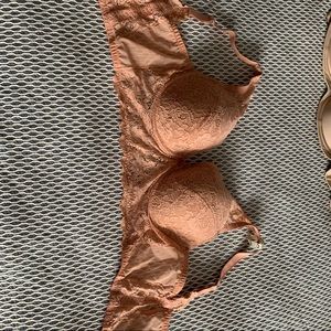 Lace blush pink Bralette. Brand-new with tags. Brand: Intimissimi. Size: 38C